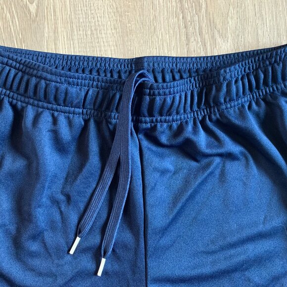 Adidas Lot--Men's Medium - Picture 11 of 16